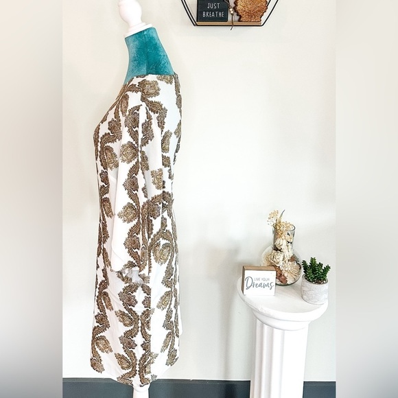 Chic & Elegant H&M Size 12 Dress -Perfect for Effortless Style & Sophistication! - Picture 3 of 11